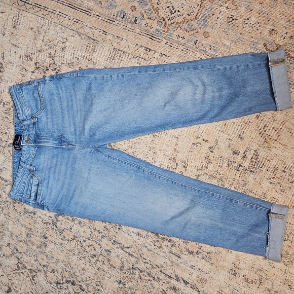 GAP Universal Slim Boyfriend Jeans - Picture 3 of 8